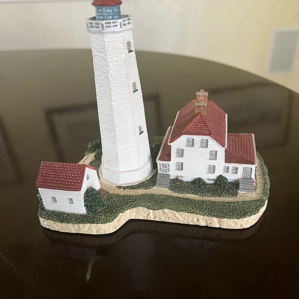 Harbor Lights Sandy Hook Light NJ #418 1996